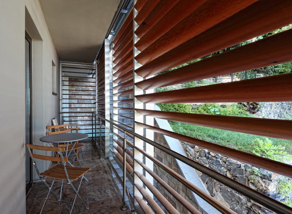 Deris Bosphorus Lodge Apartments Istanbul Ngoại thất bức ảnh