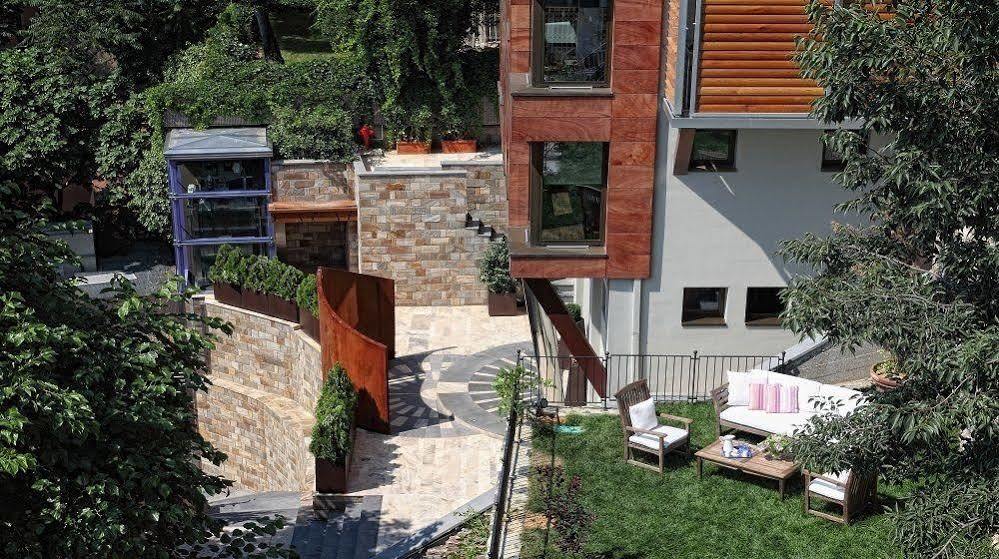 Deris Bosphorus Lodge Apartments Istanbul Ngoại thất bức ảnh