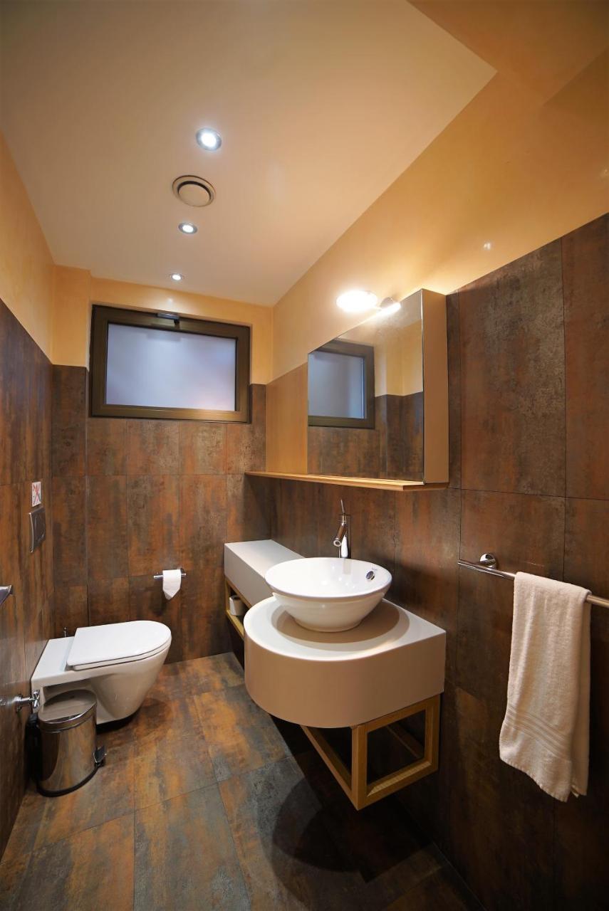 Deris Bosphorus Lodge Apartments Istanbul Ngoại thất bức ảnh
