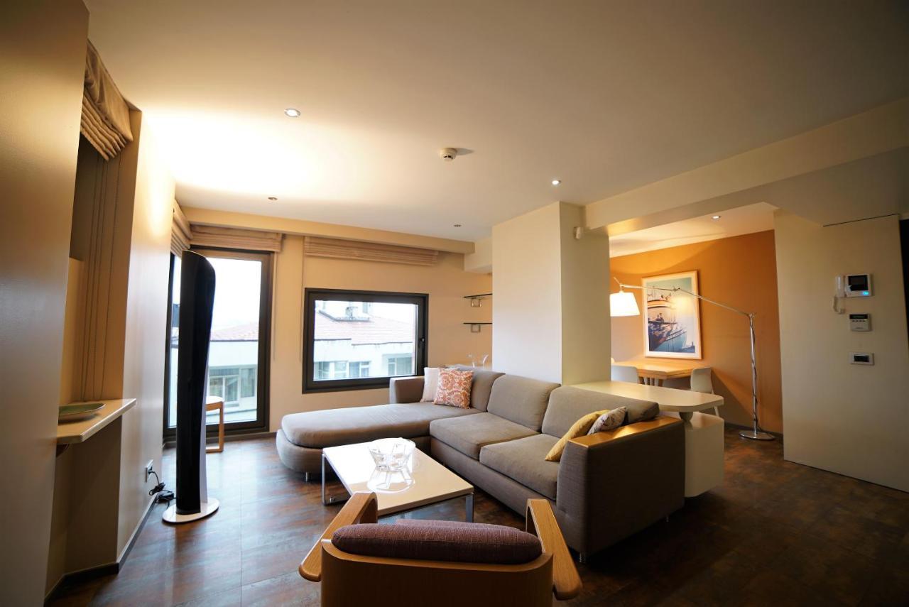 Deris Bosphorus Lodge Apartments Istanbul Ngoại thất bức ảnh